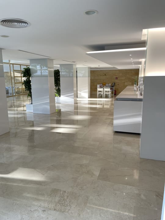 Lobby CM Playa del Moro