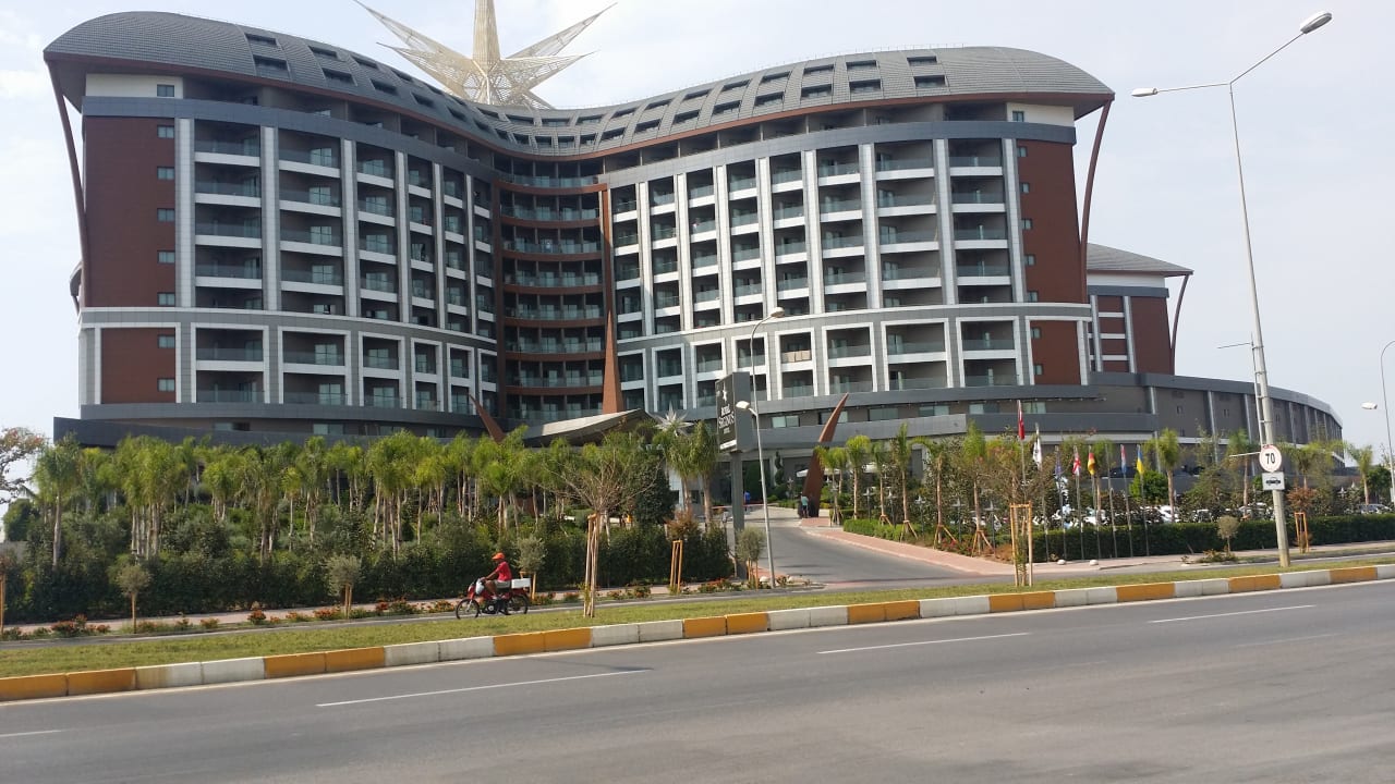 Außenansicht Royal Seginus