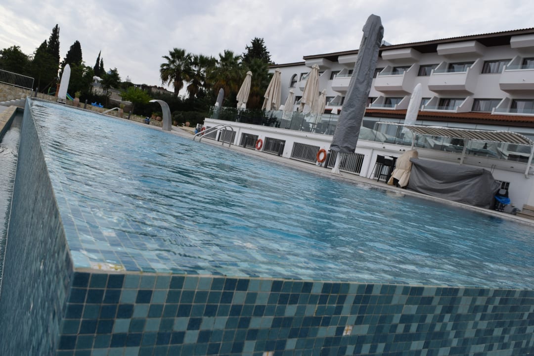 Pool Hotel Droushia Heights