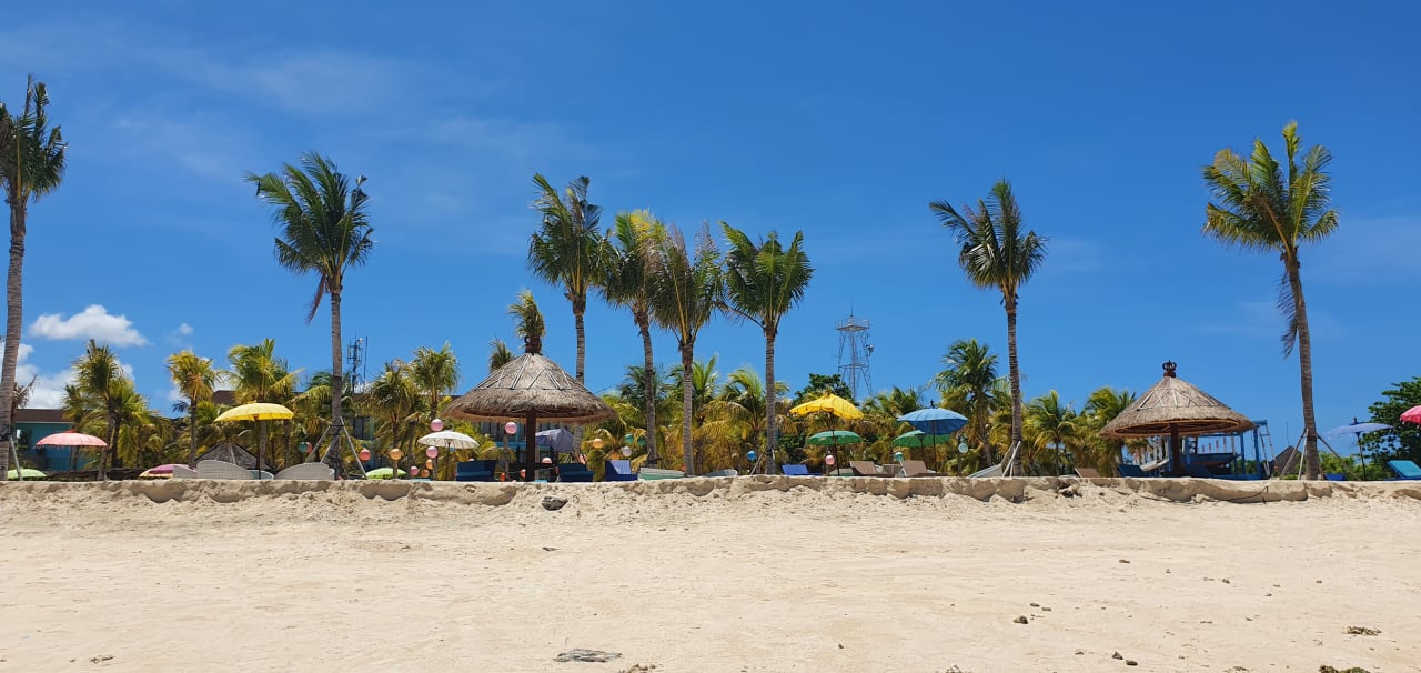 Strand Mahagiri Resort Nusa Lembongan