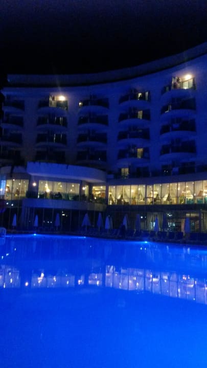 Außenansicht Narcia Resort Side