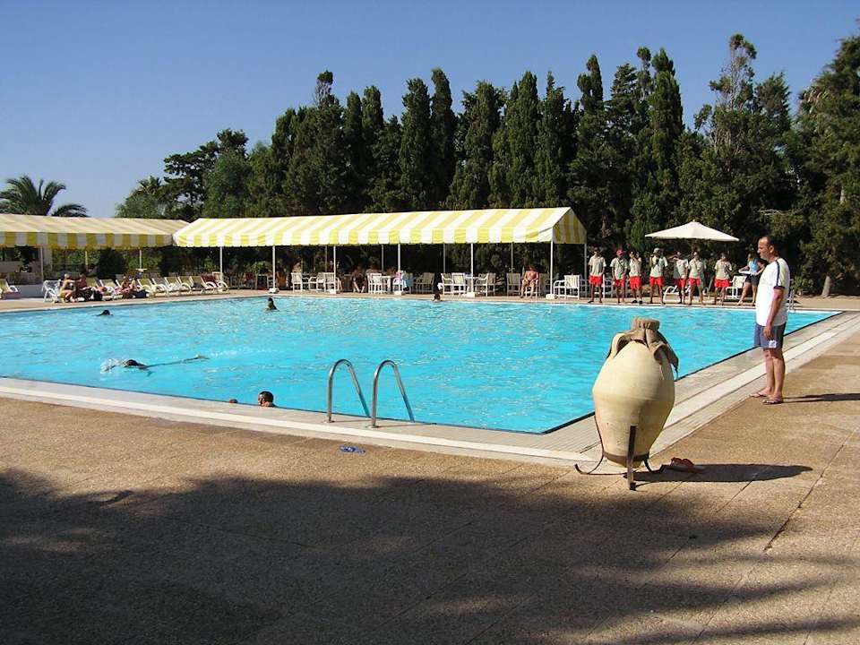 Hotel-Pool Hotel El Fell Resort & Spa