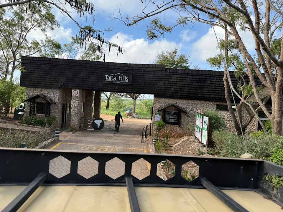Außenansicht Taita Hills Safari Resort & Spa