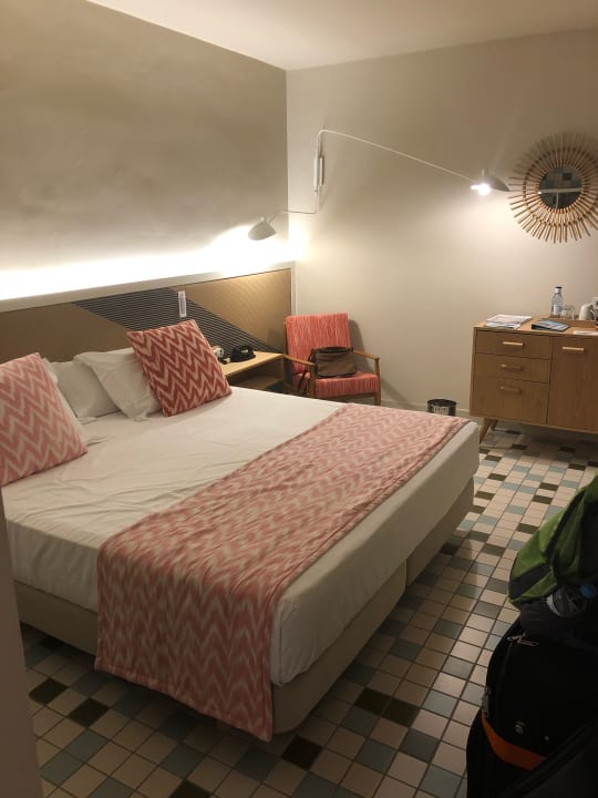 Zimmer Inturotel Cala Esmeralda