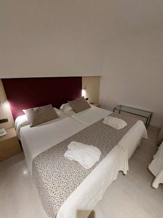 Zimmer CM Playa del Moro