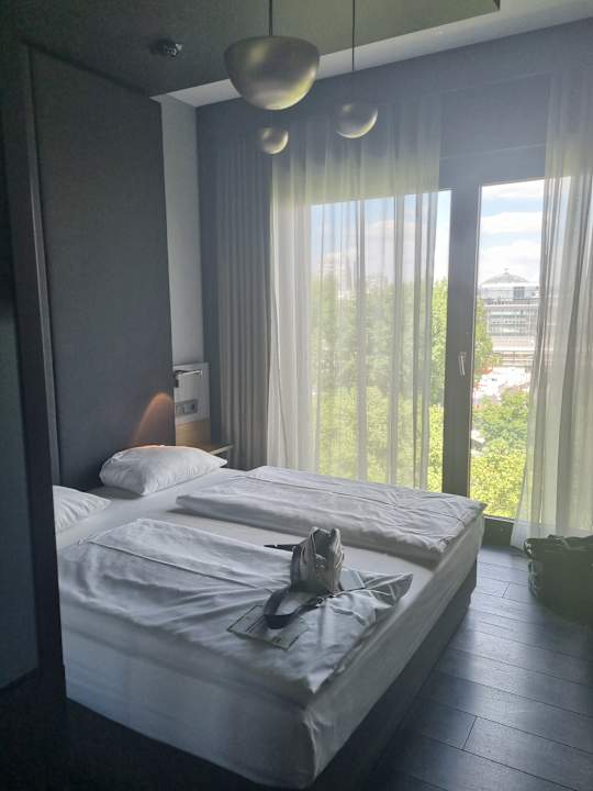 Zimmer AMANO East Side