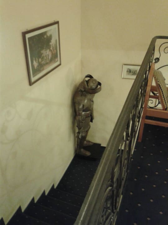 Flurberreich Burghotel Adenbach