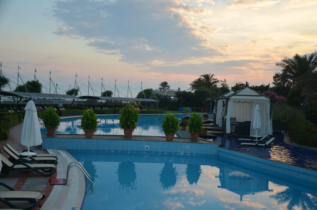 Pool Limak Lara Deluxe Hotel & Resort