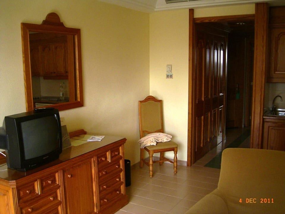 Wohnraum mit TV Hotel Riu Gran Canaria