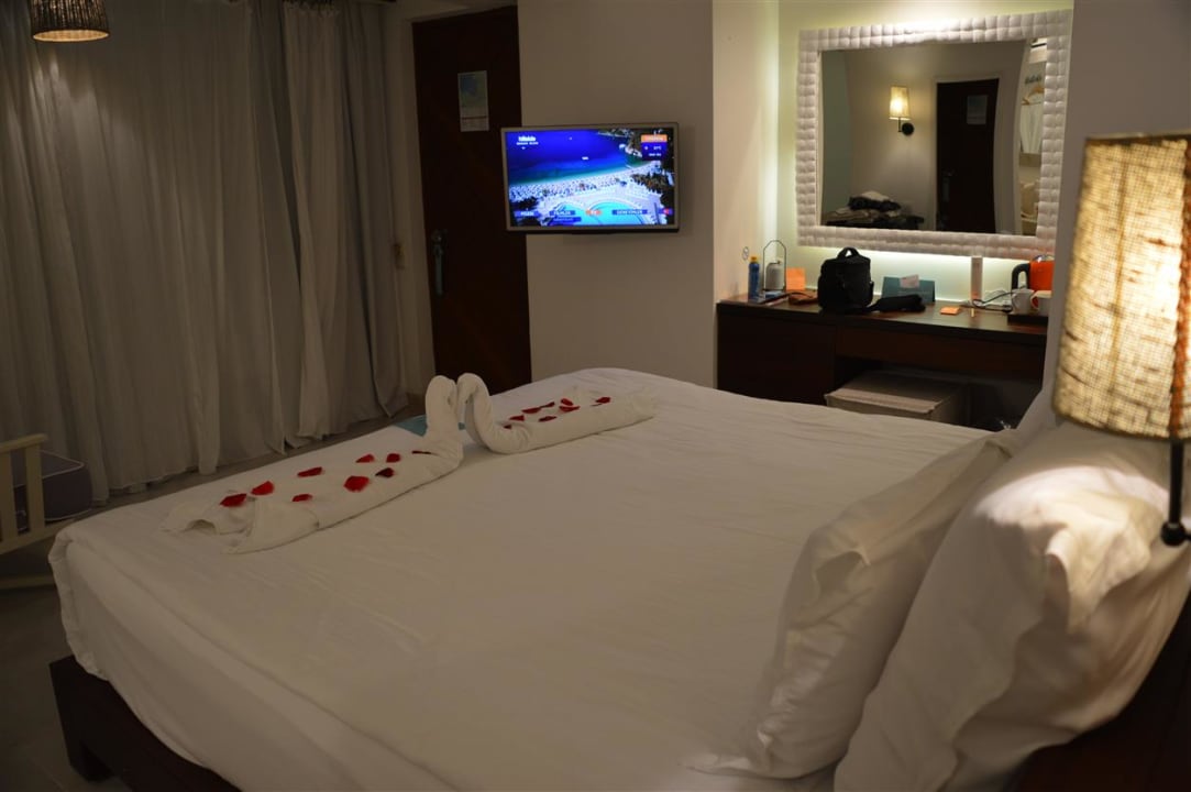 Zimmer Hillside Beach Club