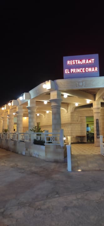 Gastro Mirage Bay Resort & Aqua Park