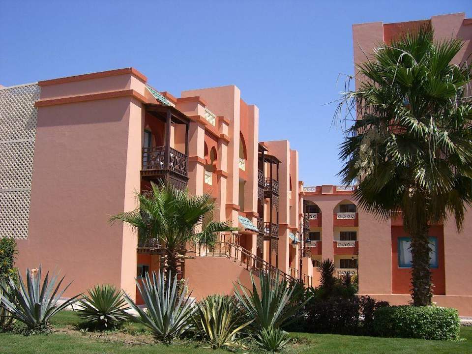 Nebengebäude mit Familienzimmer Pickalbatros Aqua Park Resort - Hurghada