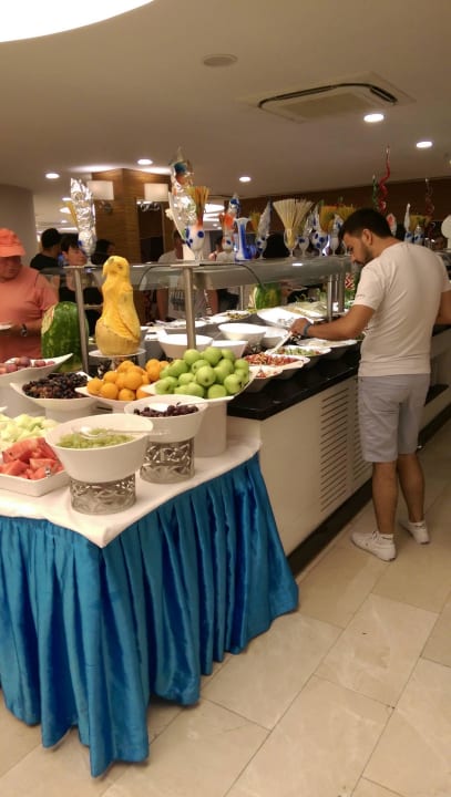Salatbuffet Palm World Side Resort & Spa