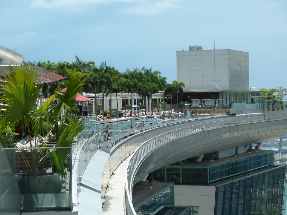 Sky Park mit Pool Marina Bay Sands