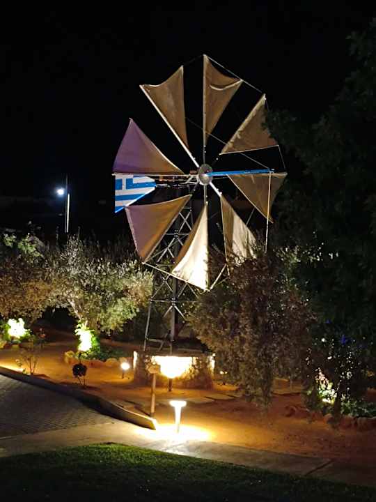 Gartenanlage Anissa Beach & Village