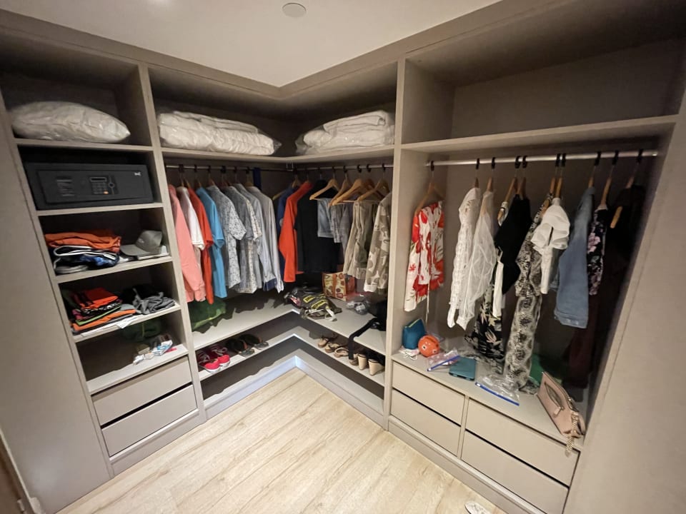 Zimmer Liberty Lykia Adults Only