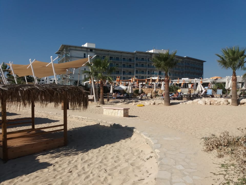 Außenansicht Asterias Beach