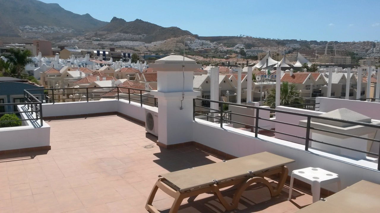 Blick von unserer Terrasse zu den Bergen Los Olivos Beach Resort