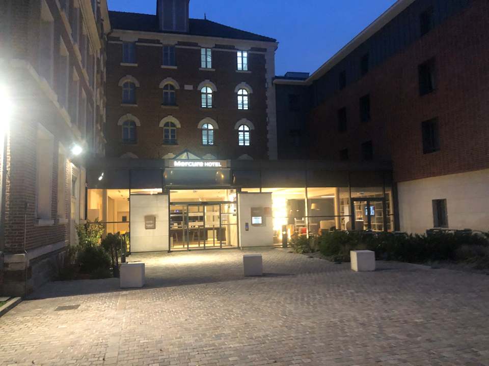 Außenansicht Mercure Beauvais Centre Cathédrale