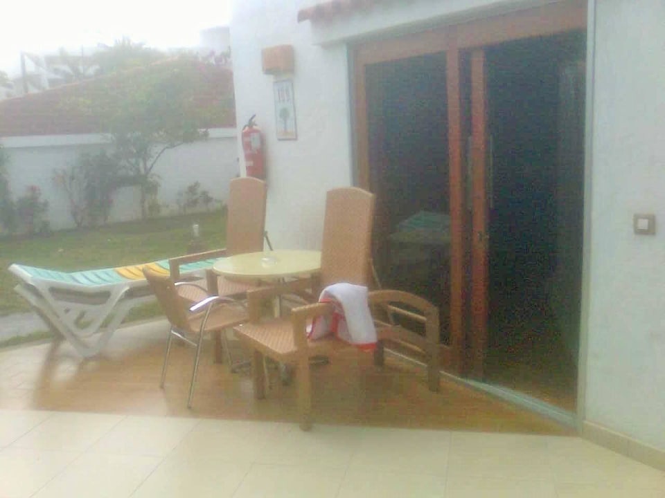 Sonnige Terrasse HL Miraflor Suites Hotel