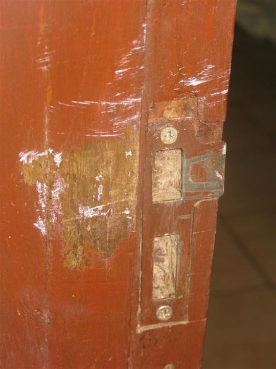 Framuga drzwi Neptune Village Beach Resort & Spa