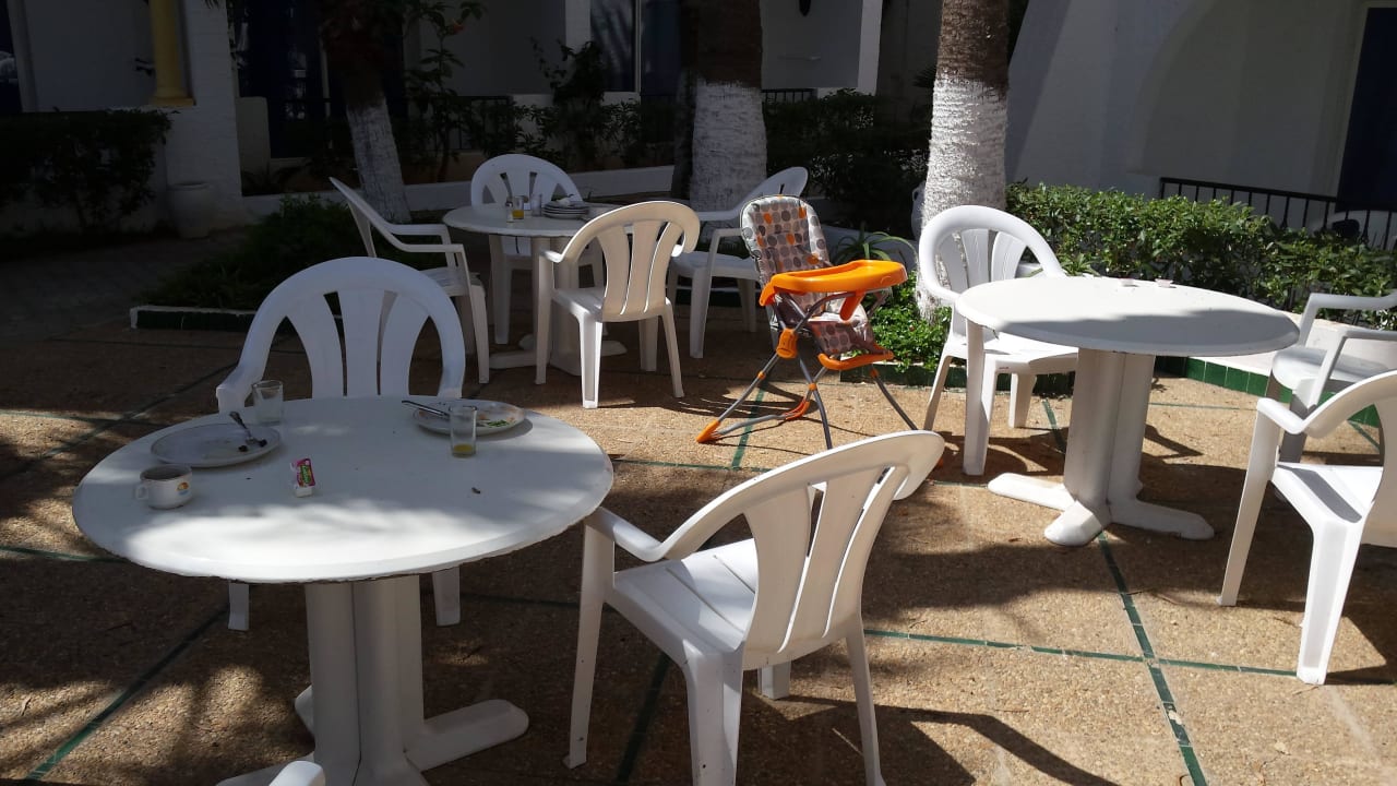 Sagt alles Hotel Nesrine