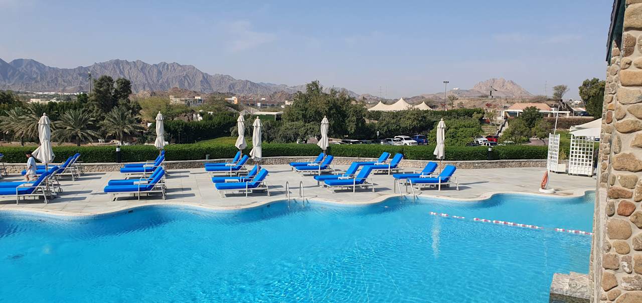 Pool JA Hatta Fort Hotel