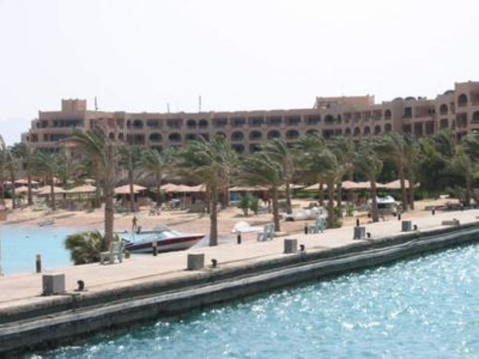 Das Hotel vom Meer aus Continental Hotel Hurghada