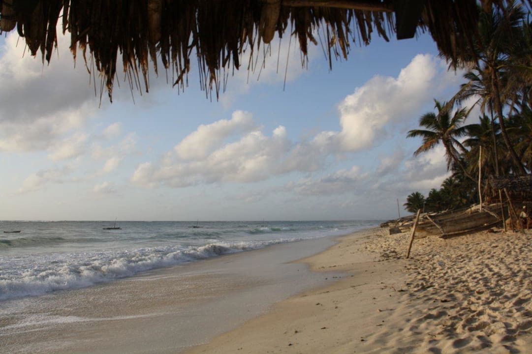 Strand bei Sonnenaufgang Hotel Southern Palms Beach Resort