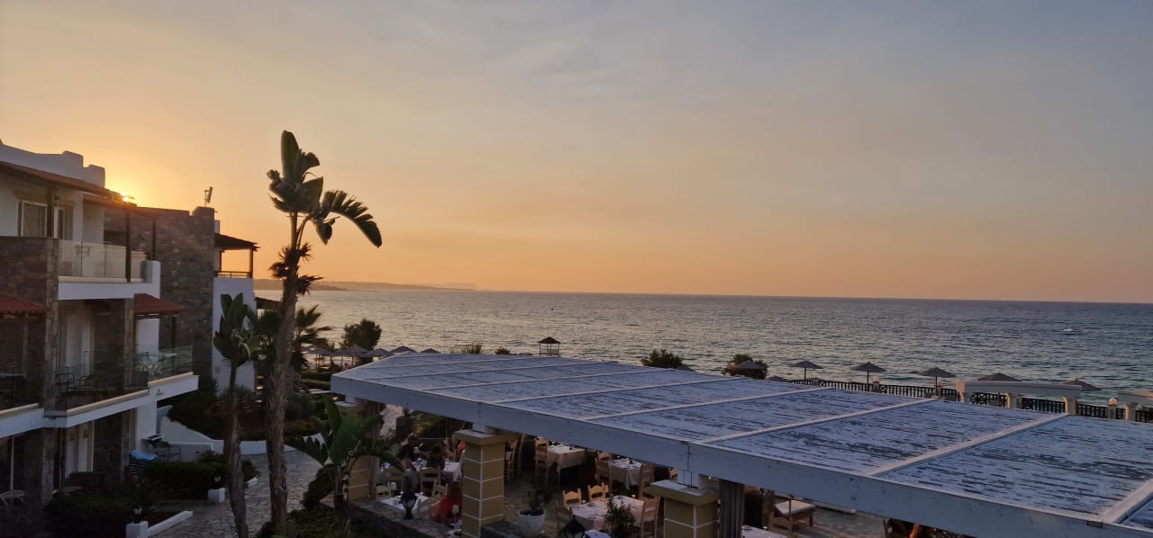 Ausblick Alexander Beach Hotel & Village Resort