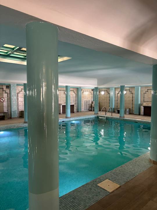 Pool Bella Beach Hotel