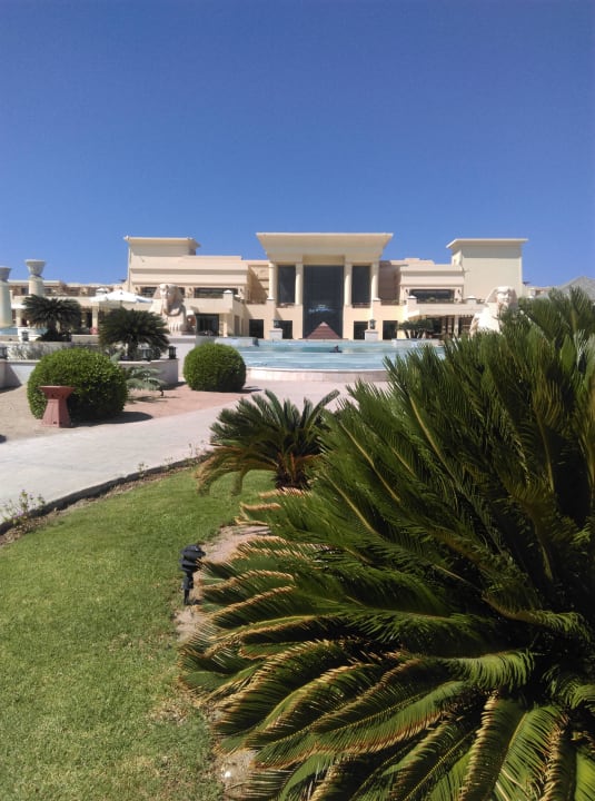 Blik zum Pool  Hotel Sheraton Soma Bay Resort