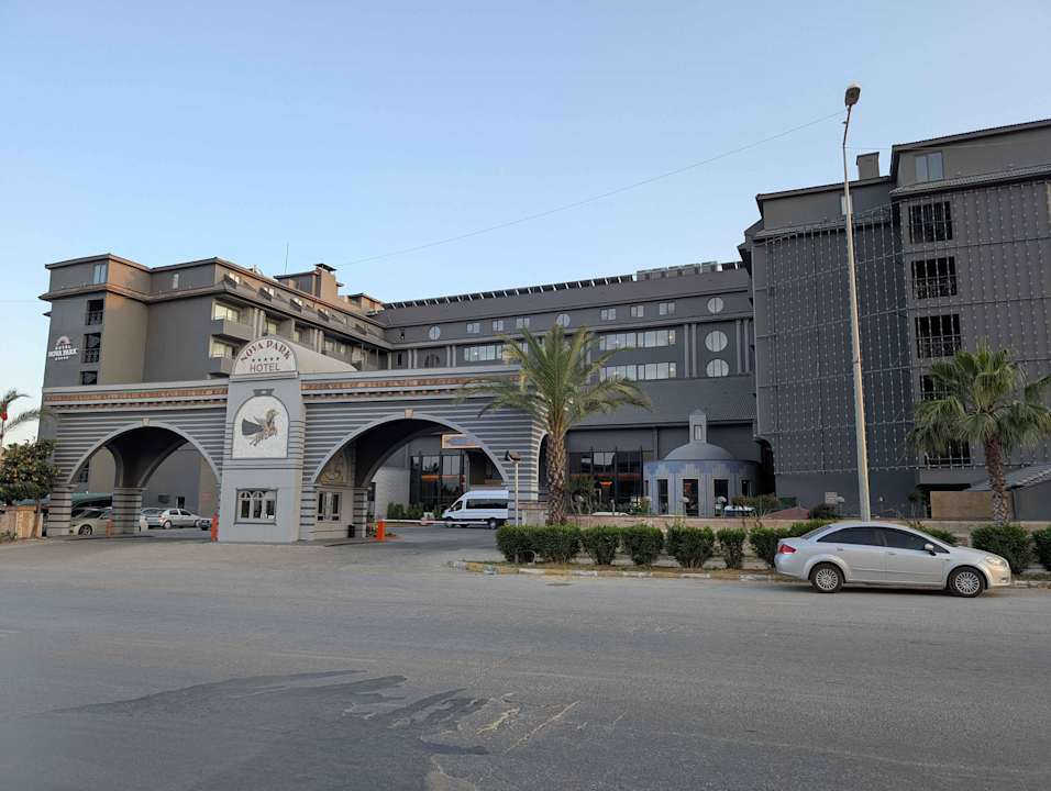 Außenansicht Hotel Nova Park