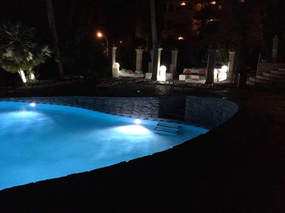 Abends hier einen Cocktail genießen Lago Garden