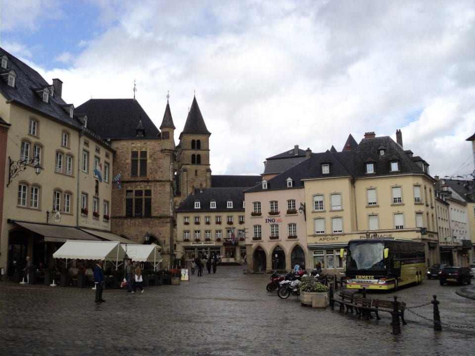 Nochmal Marktplatz Hotel Le Petit Poete