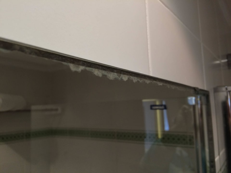 Badspiegel darf mal ausgetauscht werden Hotel & Spa S'Entrador Playa