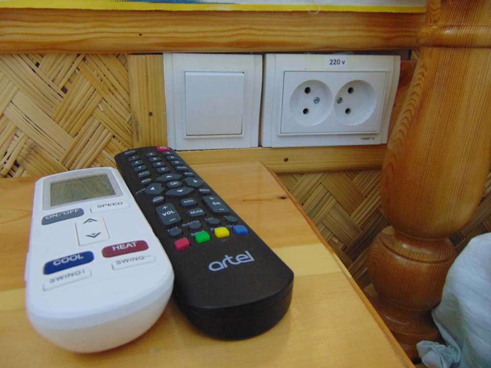 Zimmer Madrasah Polvon-Qori Boutique