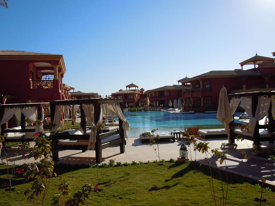 400er Block Pickalbatros Alf Leila Wa Leila Resort - Neverland Hurghada