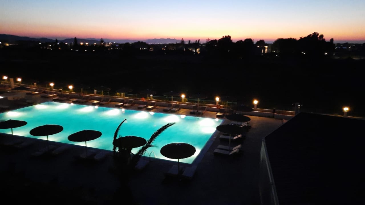 Pool Grecotel Casa Paradiso