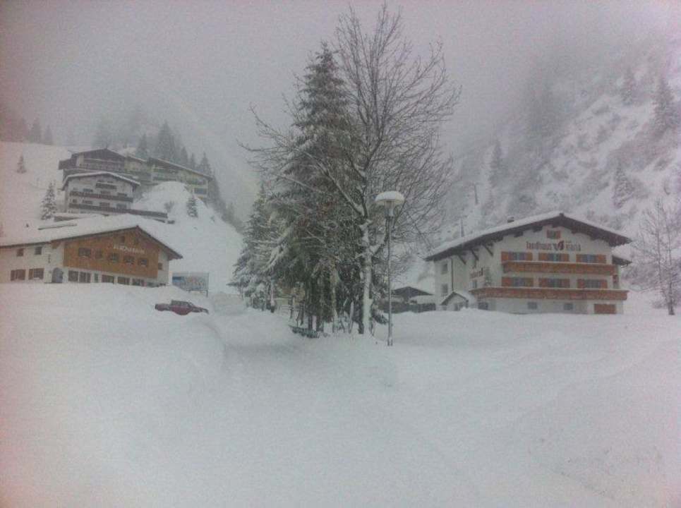 Albonabahn und Landhaus Maria Landhaus Maria