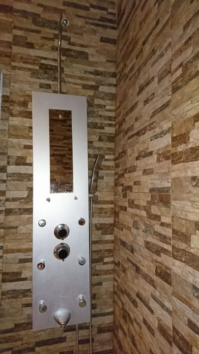 Zimmer Apartments Gran Via Bassols