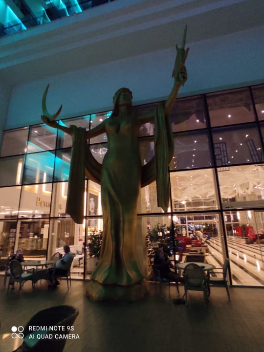 Sonstiges Azura Deluxe Resort & Spa Hotel