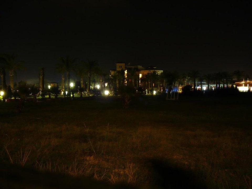 Das Xanthe bei Nacht vom Strand aus TUI BLUE Xanthe