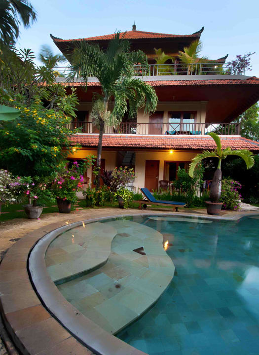 Pool Hotel Kusnadi Kuta