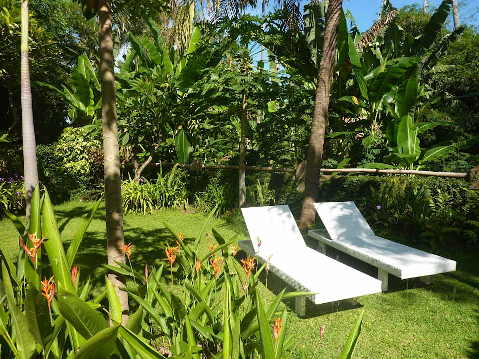 Gartenanlage Saraswati Holiday House