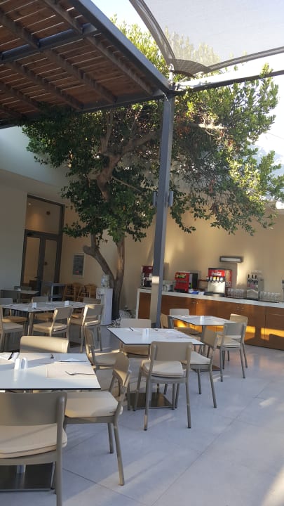 Gastro Caravia Beach Hotel