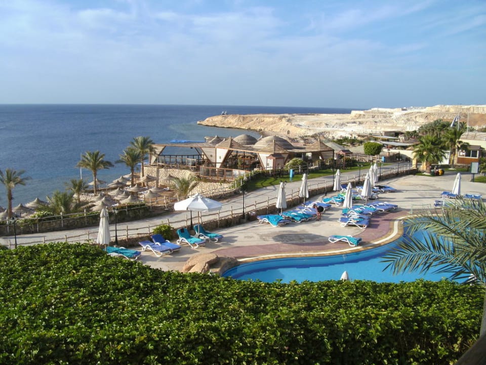 Pool 4 um 06.53 Uhr Island View Resort