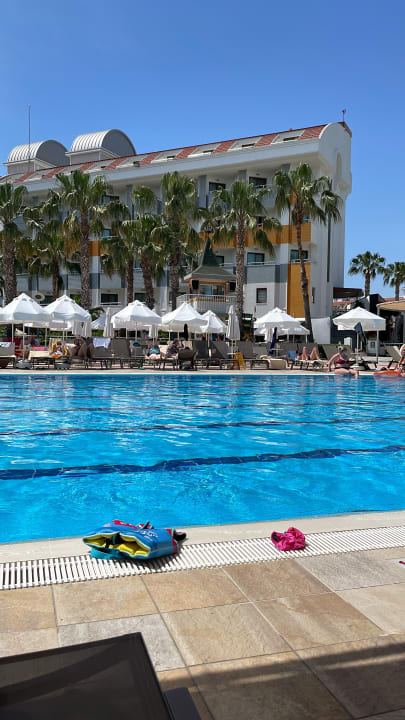 Pool Hane Family Resort