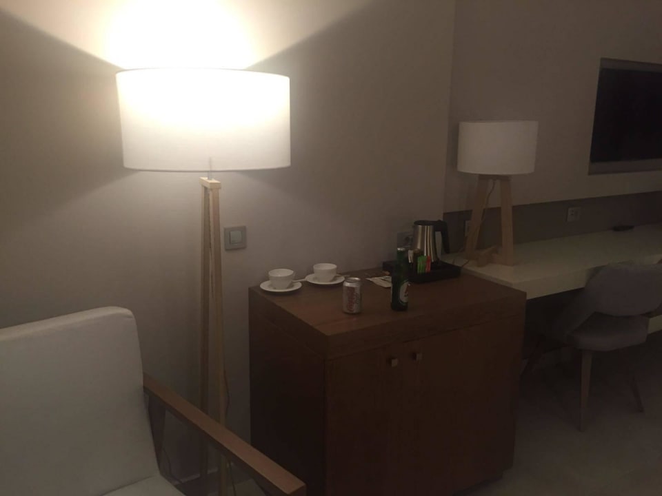 Minibar und Wasserkocher Miraggio Thermal Spa Resort