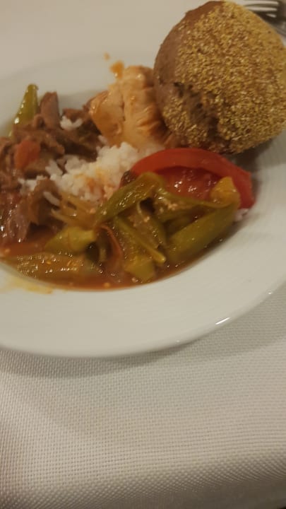 Gastro Wyndham Garden Lara